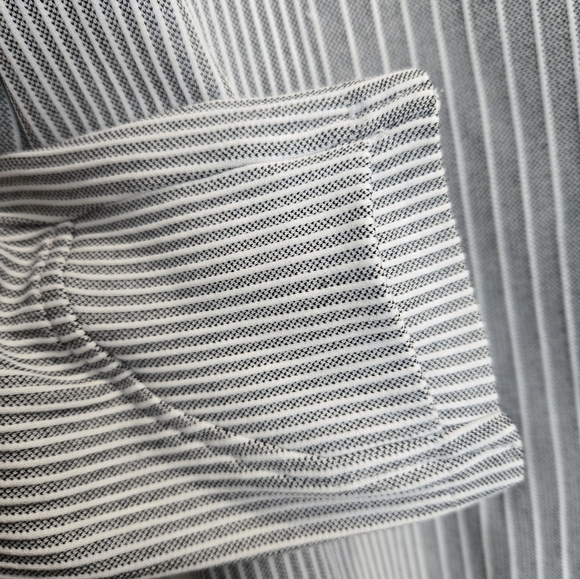 Athleta Flurry Seamless Henley - Picture 3 of 5